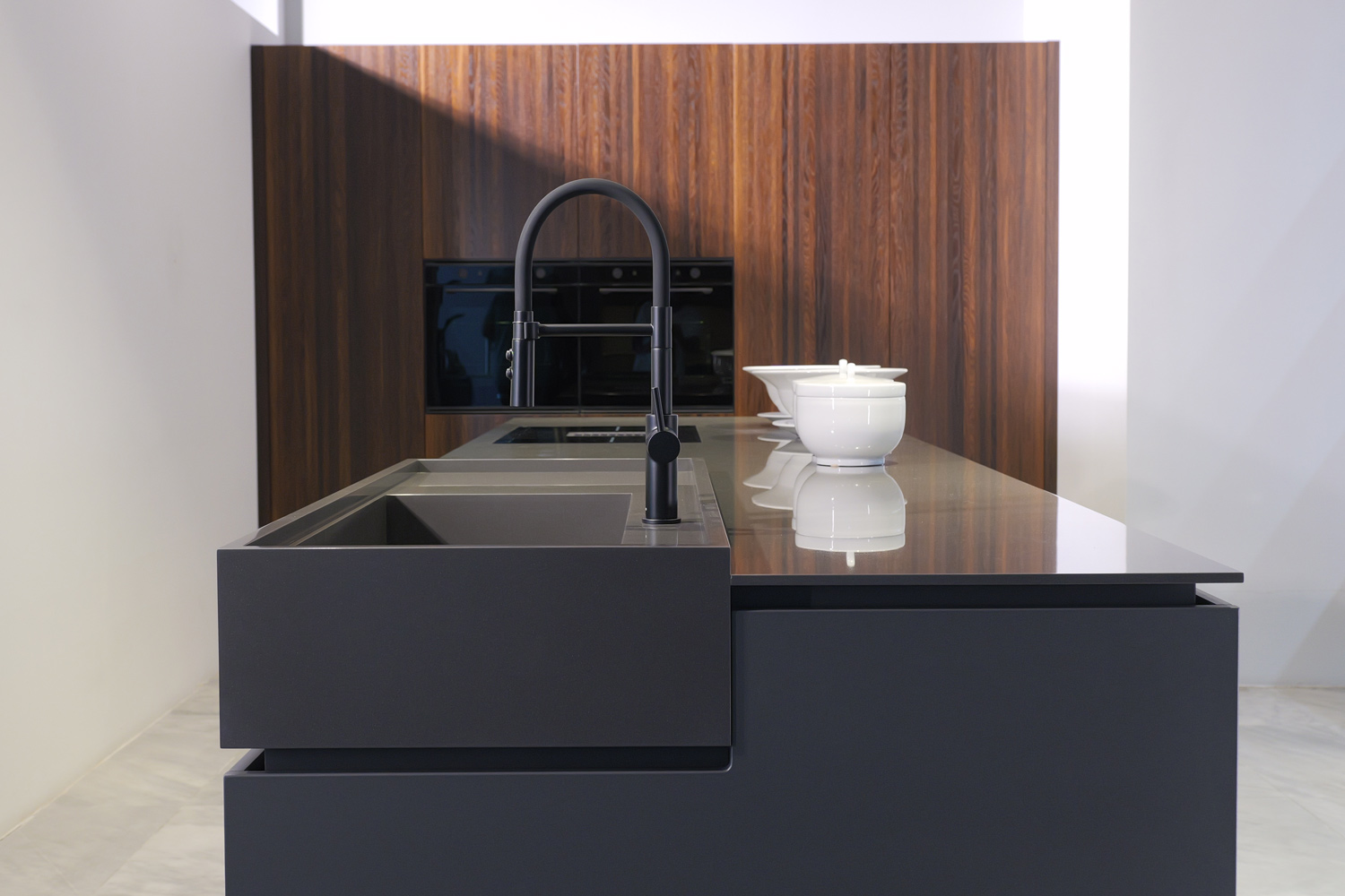 kitchen-grey-island-9